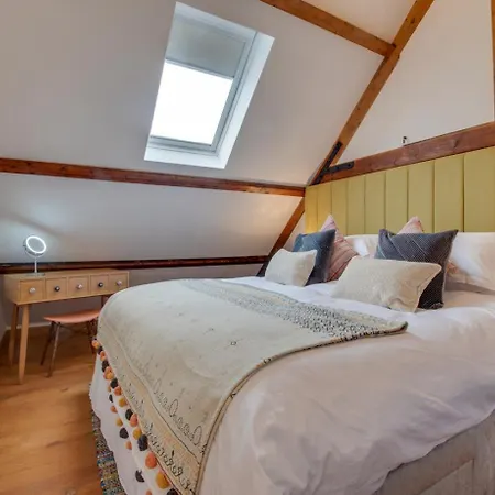 Chapel Ξενοδοχείο Γουίτμπι